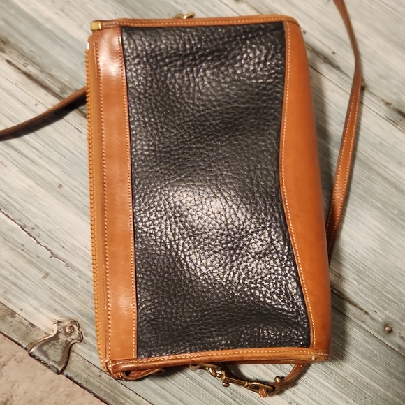 Two-Tone Leather Crossbody Bag - Picture 5 of 16